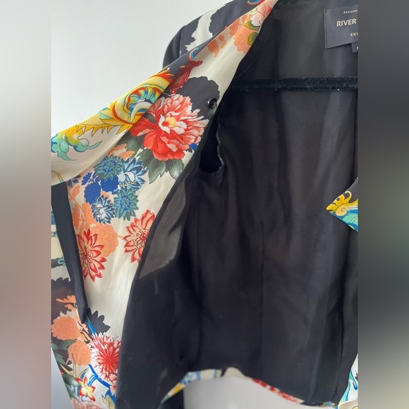 River Island Floral Jacket - Picture 13 of 15